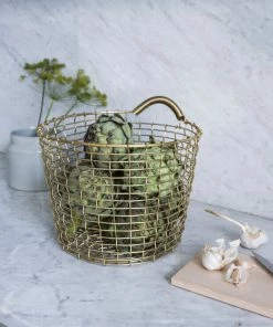 New ✨ Korbo Bin 16 Wire Basket, Brass ???? 4 New ✨ Korbo Bin 16 Wire Basket, Brass ???? -Muuto Shop Bin 16 brass kitchen close up