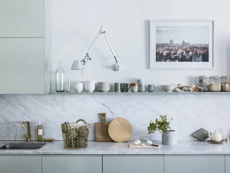 Bin 16 wire basket, brass New ✨ Korbo Bin 16 Wire Basket, Brass ???? -Muuto Shop Bin 16 brass kitchen