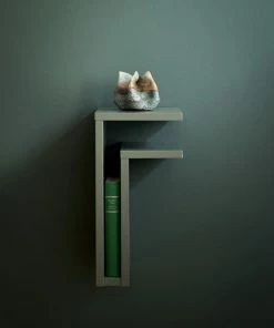 Buy ???? Maze F-shelf, Right, Green Grey ???? -Muuto Shop F shelf right green lifestyle 2