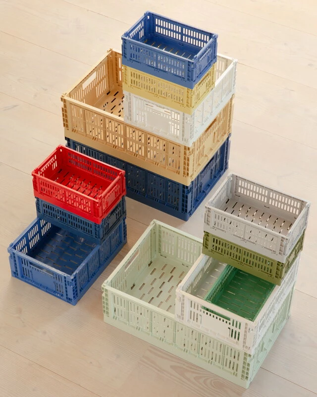 Colour Crate, S, recycled plastic, light grey Brand new ???? HAY Colour Crate, S, Recycled Plastic, Light Grey ???? -Muuto Shop HAY Colour Crate family 01 4