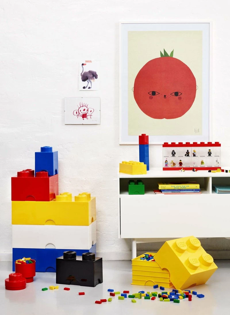 Lego Storage Brick 1, round, red Brand new ???? Room Copenhagen Lego Storage Brick 1, Round, Red ???? -Muuto Shop LEGO Lifestyle image07 2015 2