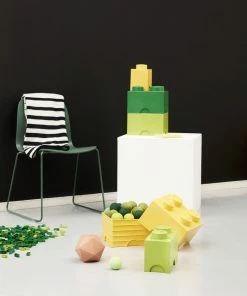 Outlet ???? Room Copenhagen Lego Storage Brick 4, Lime ???? 4 Outlet ???? Room Copenhagen Lego Storage Brick 4, Lime ???? -Muuto Shop LEGO Storage Lifestyle image04