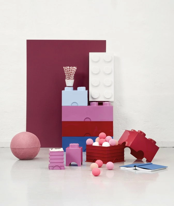 Lego Storage Brick 8, red Wholesale ???? Room Copenhagen Lego Storage Brick 8, Red ❤️ -Muuto Shop LEGO Storage Lifestyle image08 3