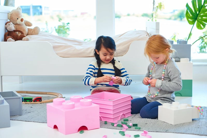 Lego Storage Brick 4, white Brand new ???? Room Copenhagen Lego Storage Brick 4, White ???? -Muuto Shop Lifestyle Image 11 2019 1