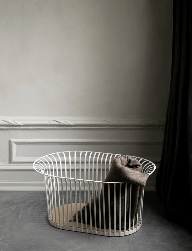 Ribbon basket, white Budget ???? MENU Ribbon Basket, White ⌛ -Muuto Shop MENU Ribbon Basket 1