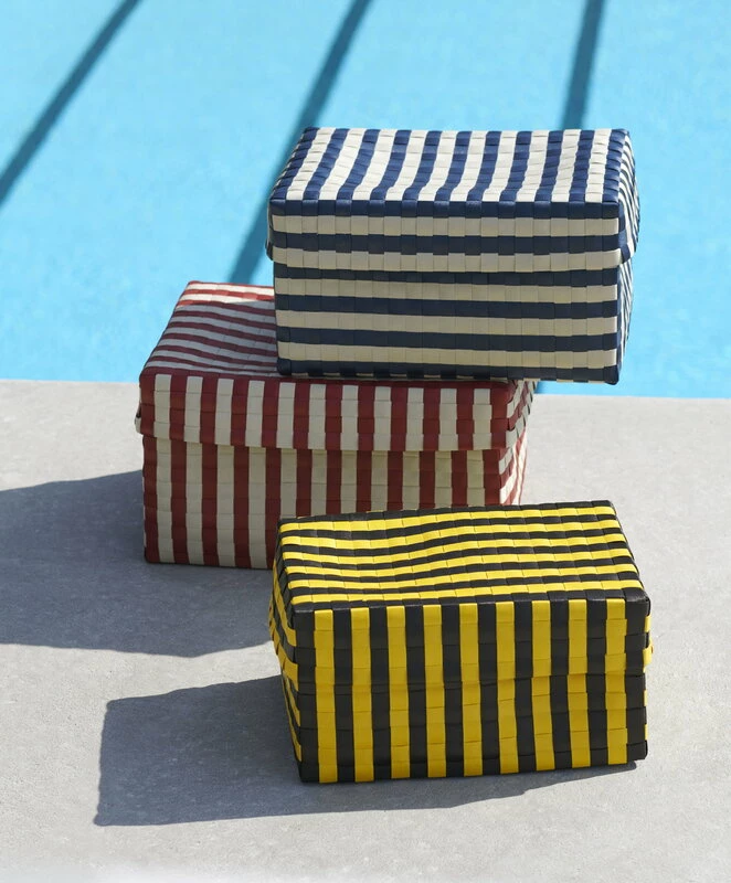 Maxim Stripe box, L, red - sand Budget ???? HAY Maxim Stripe Box, L, Red - Sand ⭐ -Muuto Shop