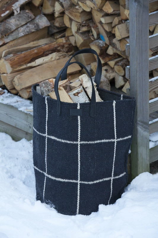 Big Mama fabric basket, black Outlet ???? MUM's Big Mama Fabric Basket, Black ???? -Muuto Shop Mums 2