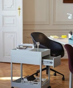 Discount ❤️ HAY Tool Box, Grey ⭐ -Muuto Shop New Order Trolley light grey AAC 153 Silk SIL0842 black base Tool Box light grey Anything Scissors warm yellow Colour Crate light grey